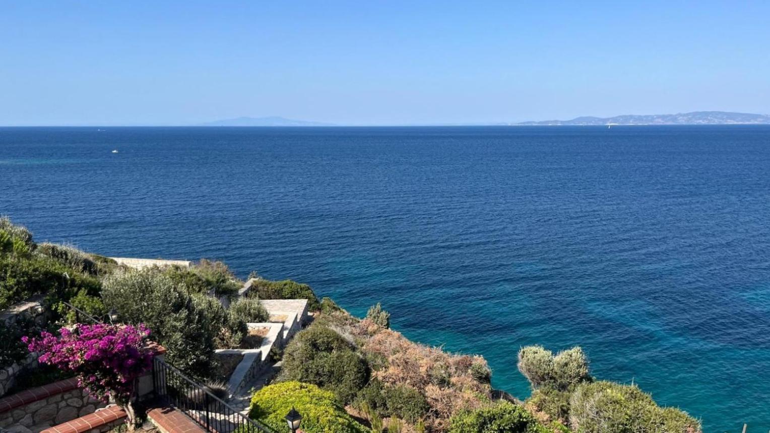 Nergis Hotel Karaburun  Εξωτερικό φωτογραφία