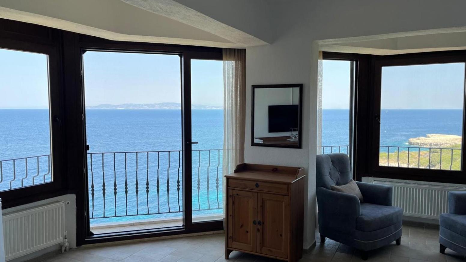 Nergis Hotel Karaburun  Εξωτερικό φωτογραφία