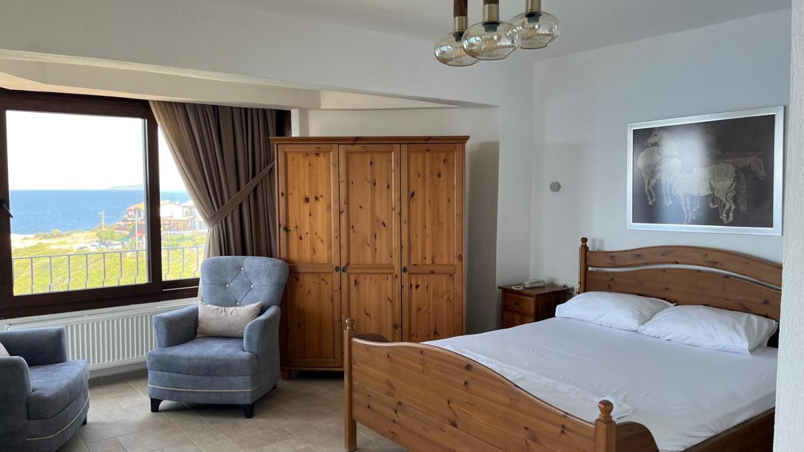 Nergis Hotel Karaburun  Εξωτερικό φωτογραφία