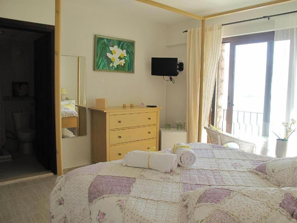Nergis Hotel Karaburun  Εξωτερικό φωτογραφία